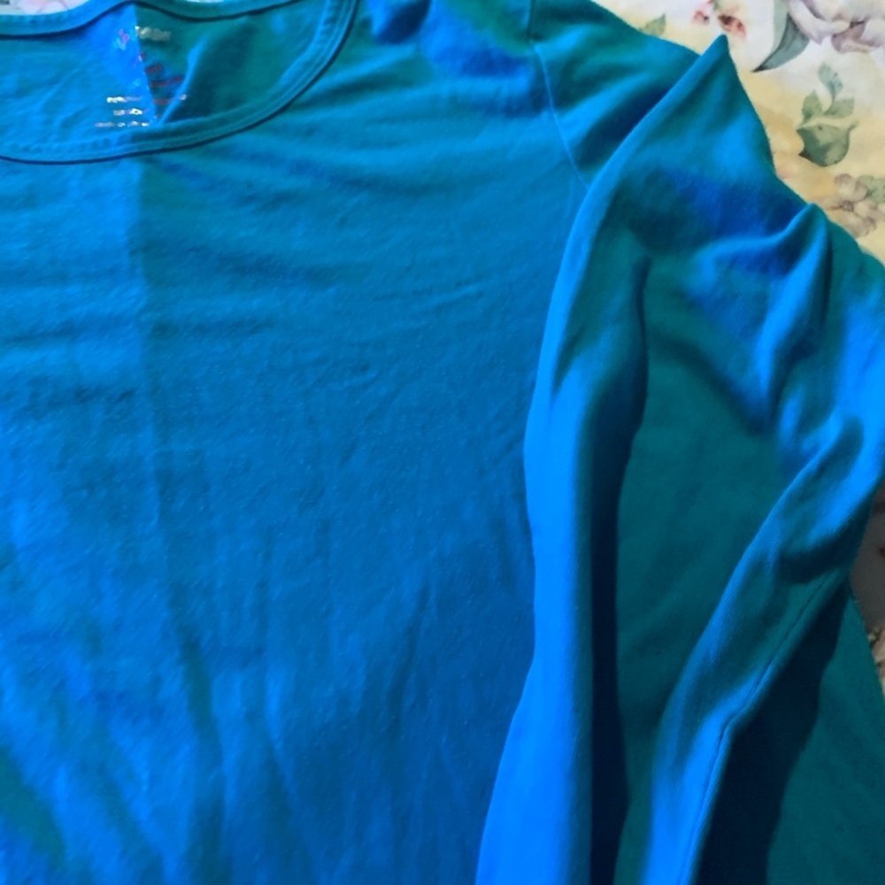 VVam Women’s Vibrant Blue Long Sleeve Shirt Size Medoum - Picture 5 of 8